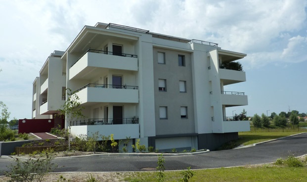 LOGEMENTS COLLECTIFS : 7